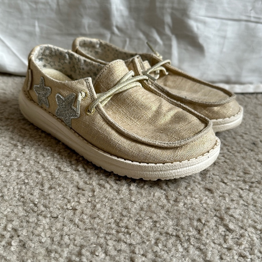 Hey Dude shoes